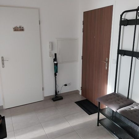 Appartement Cosy Proche Disney Ferrières-en-Brie Exterior foto